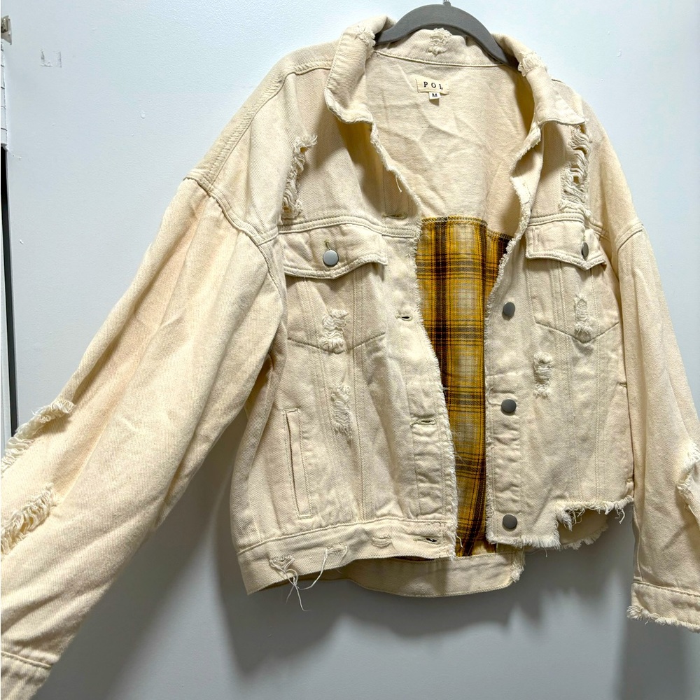 NWOT Lightweight distressed Jean/Flannel jacket, never been worn